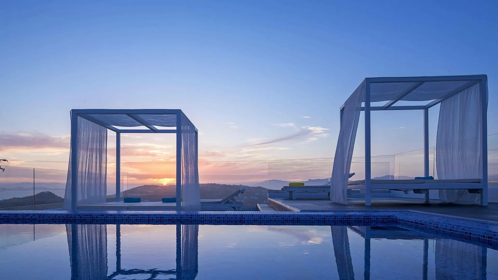 Colours Of Mykonos Luxury Residences & Suites Pszarú Görögország